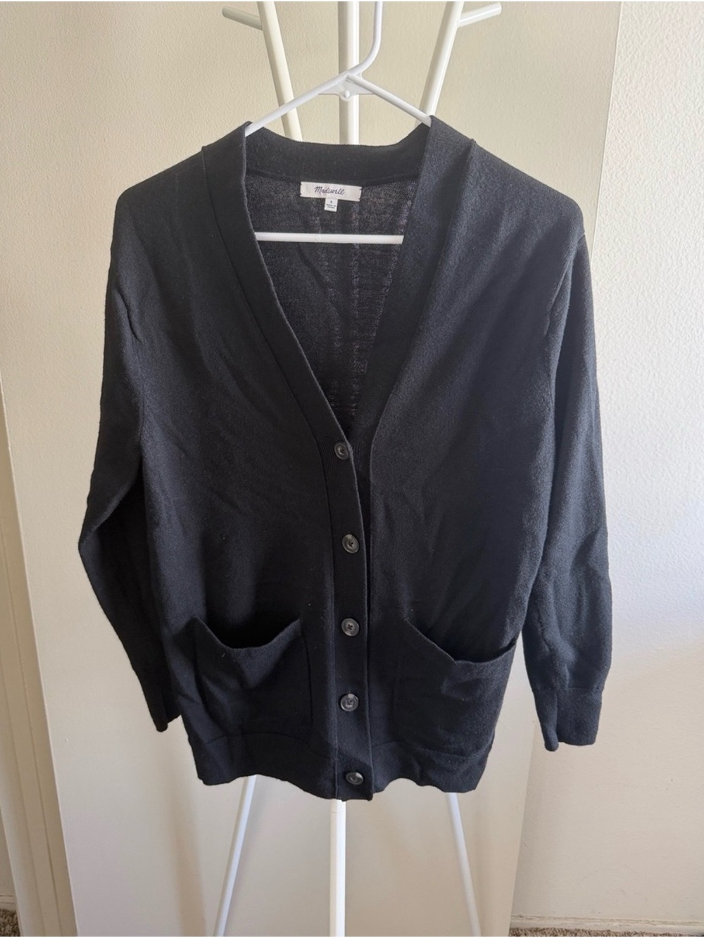 Madewell Black Button-Front V-Neck Cardigan with Pockets